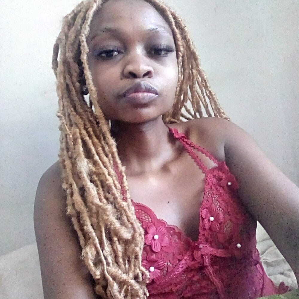 Sweet_Lina_SA Chatroom