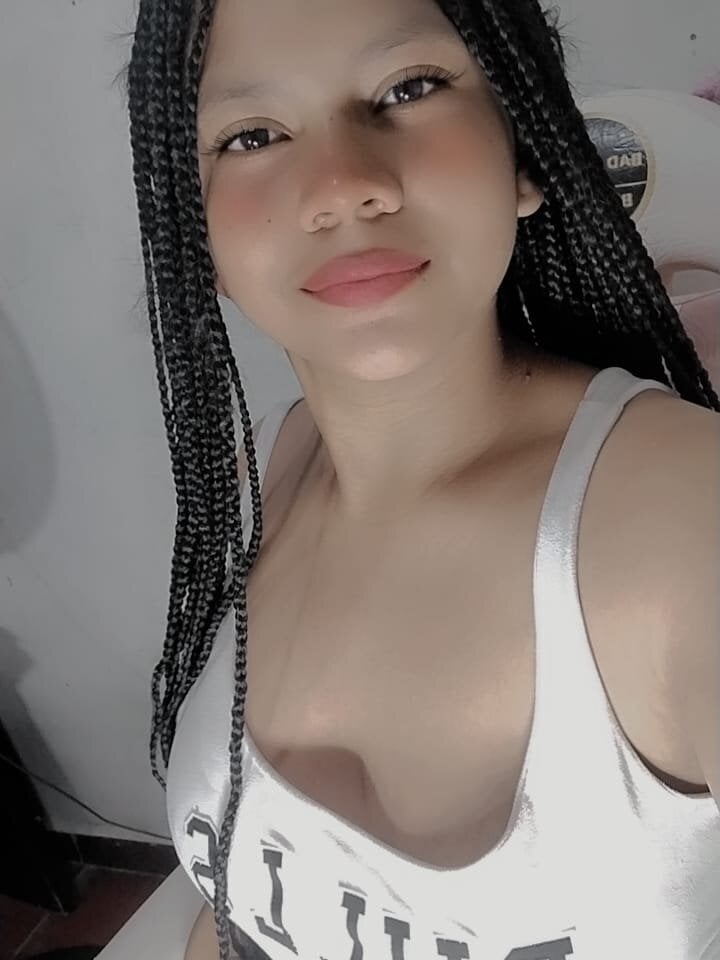 Sweet_Milk03 Chatroom