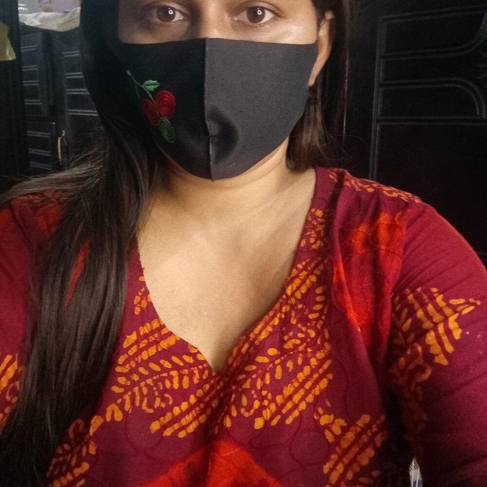 Sweet_Moni_X Chatroom