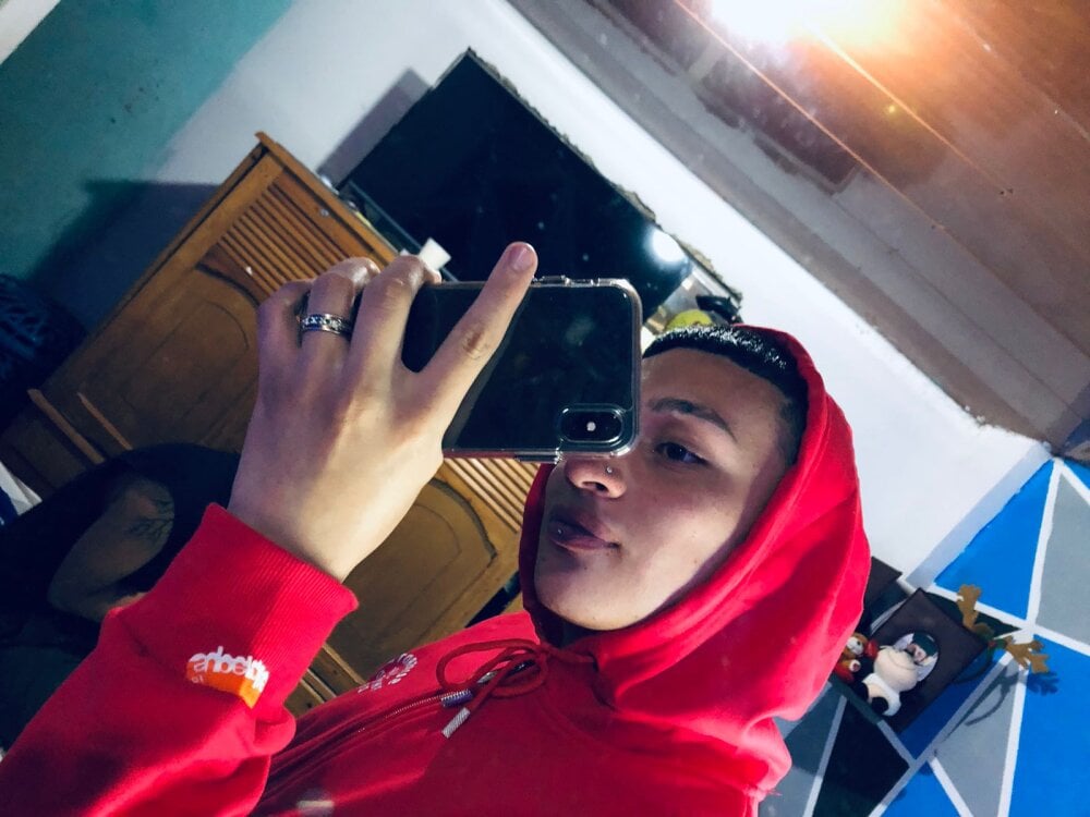 Sweet_Smiith Chatroom