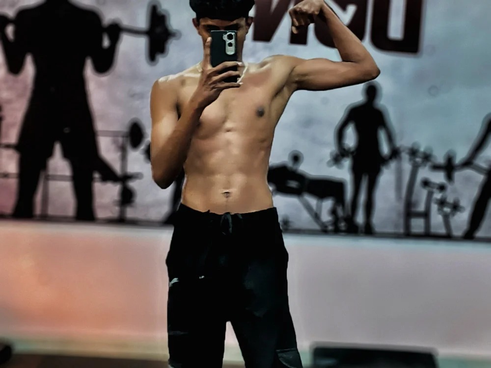 Sweet_boy_07 Chatroom