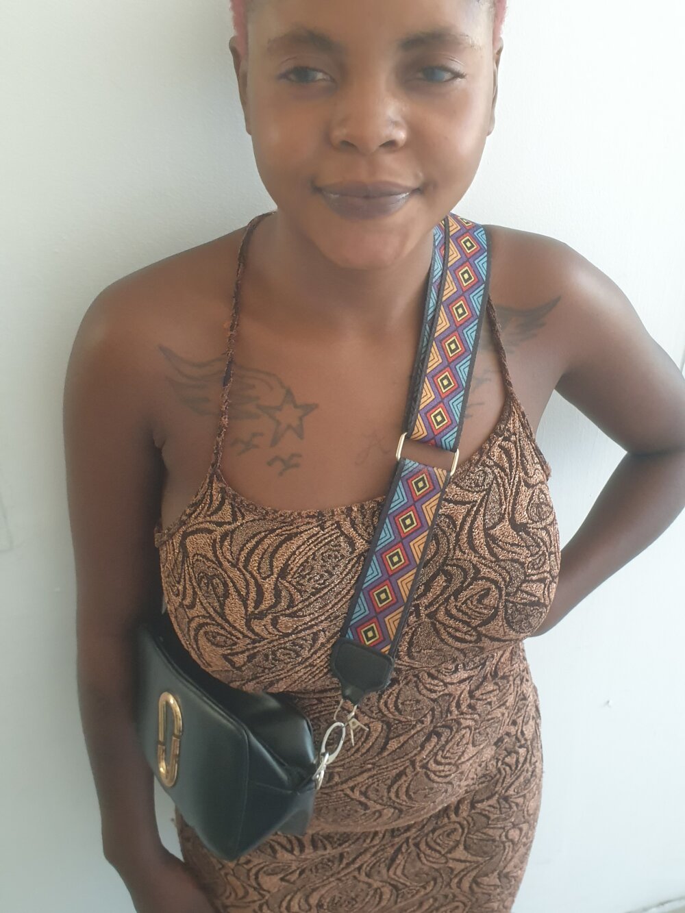 Sweeteboneycherry Chatroom