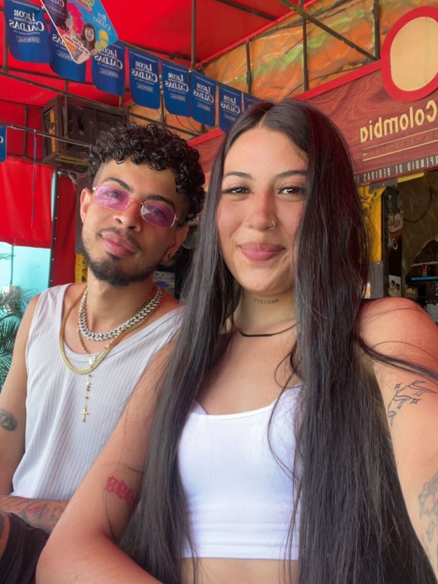 Sweett_pain Chatroom