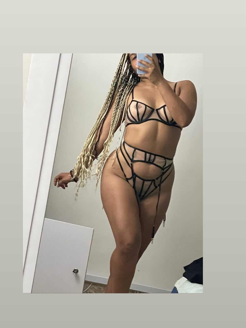 Sweety_lianna Chatroom