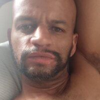 TONYSHUGE Chatroom