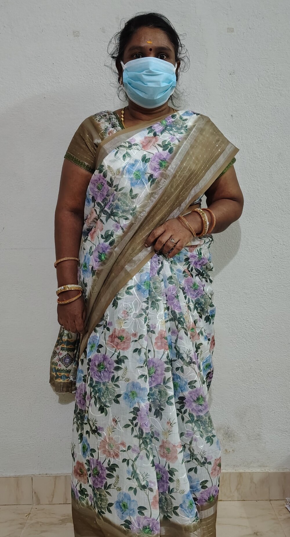 Tamil_Azhaghi25 Chatroom