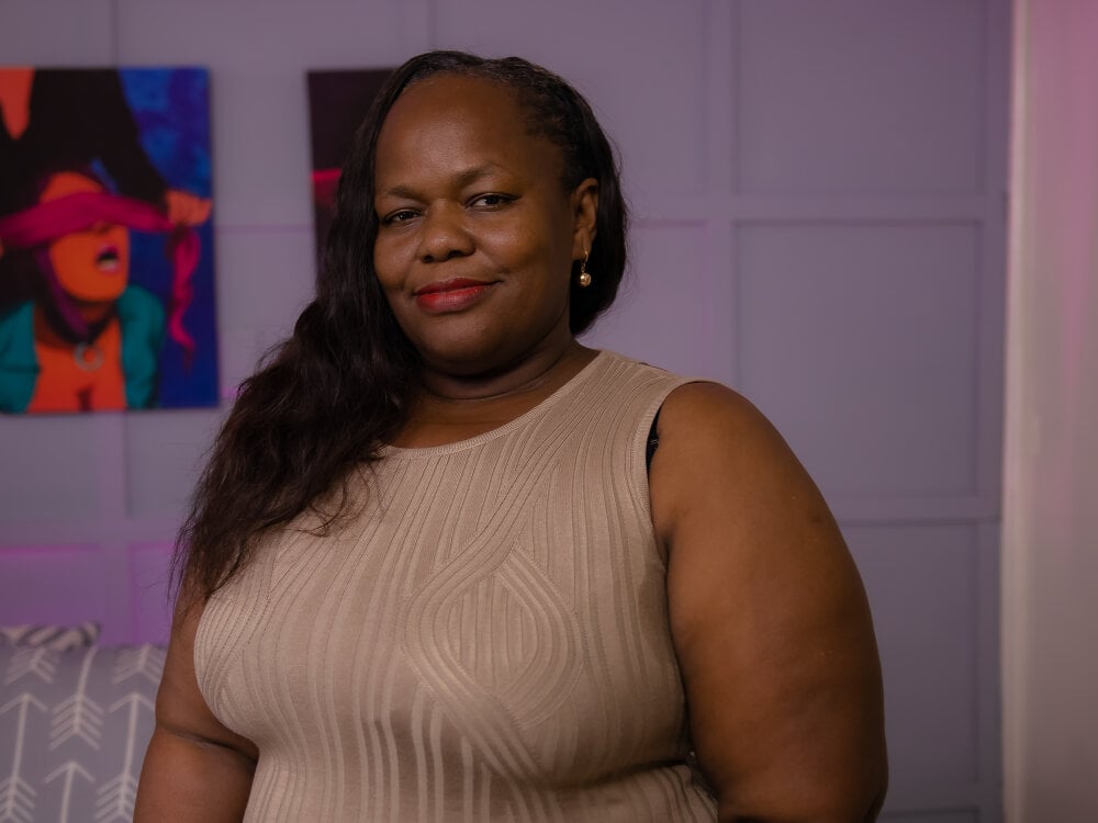 TanishaReyes Chatroom