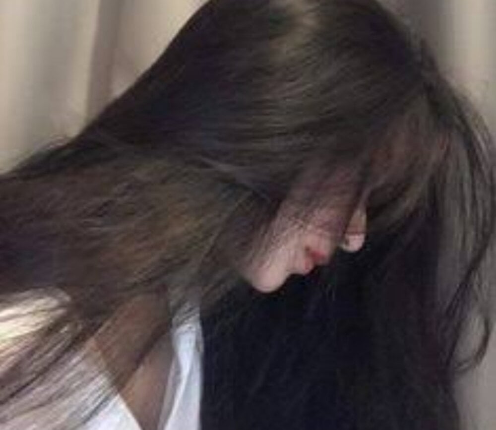 Tanvi_Sharma377 Chatroom