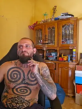TattooedDick92 Chatroom