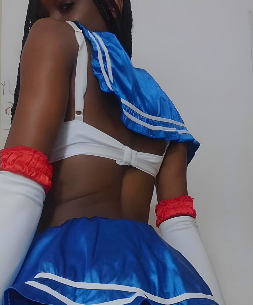 Taylor_oriana_ Chatroom