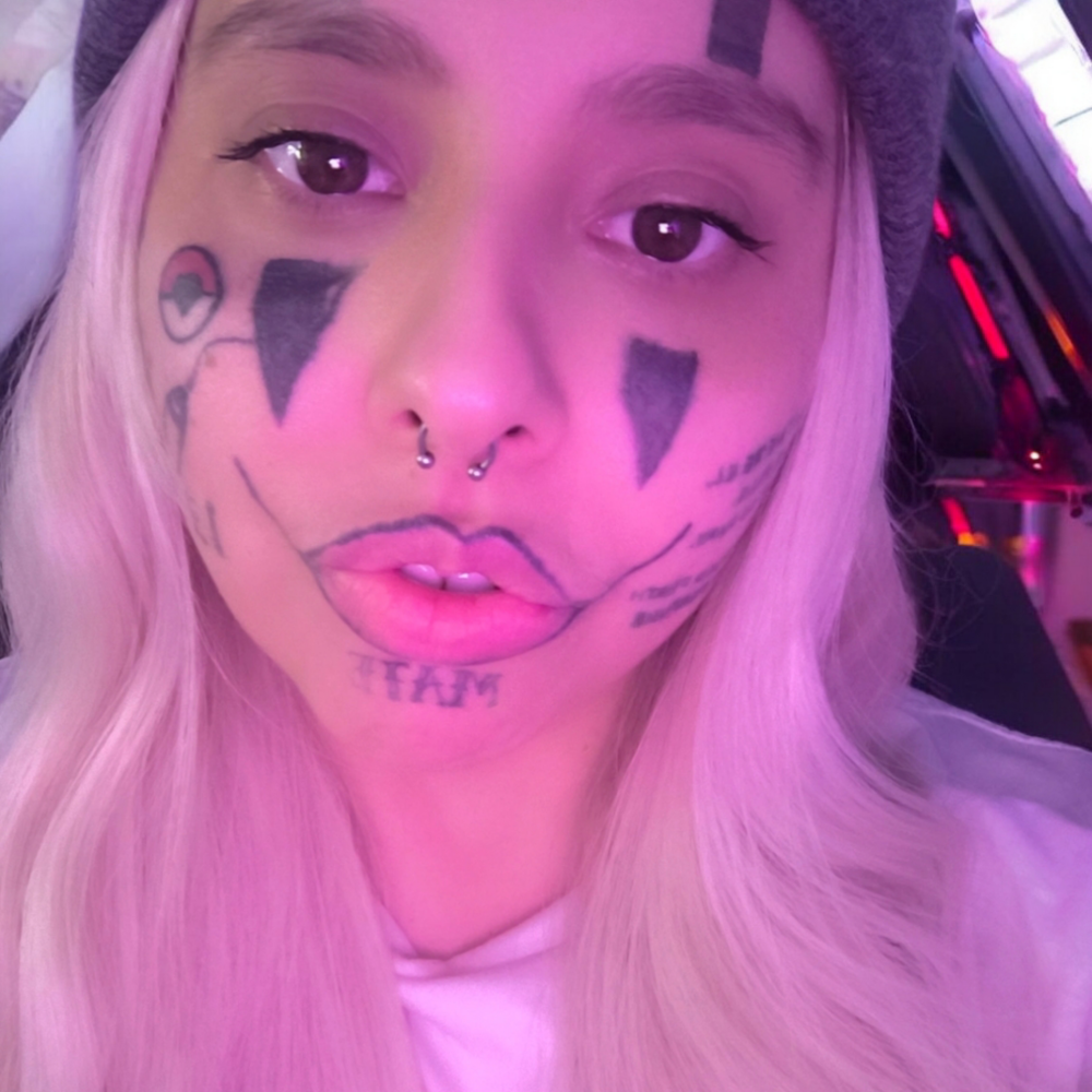 ThatAltGirl Chatroom