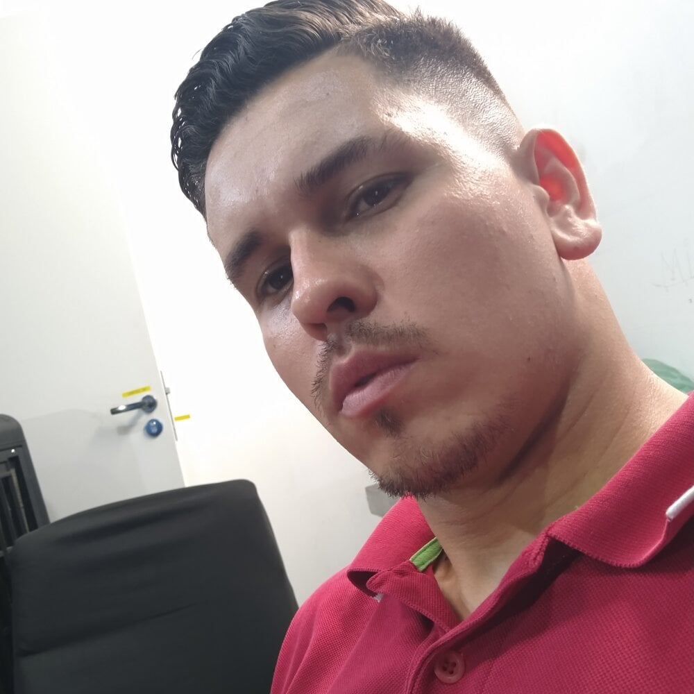 The_Lionnnn Chatroom