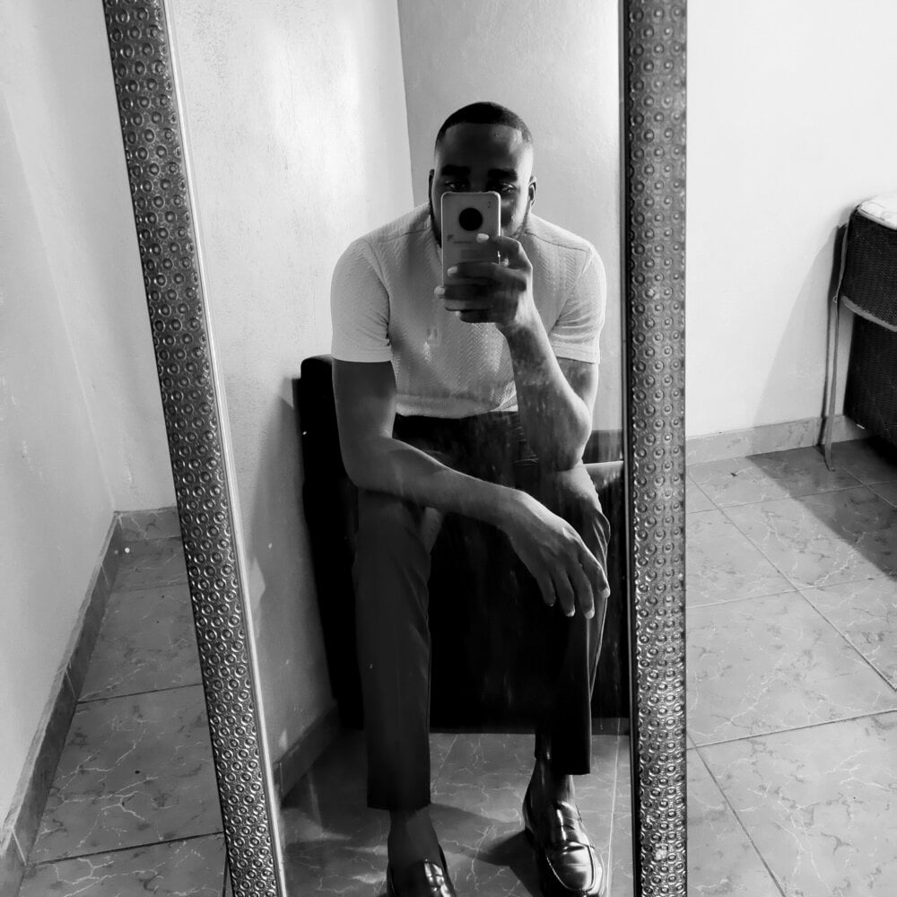 TheeMasseur_Guy_Joburg Chatroom