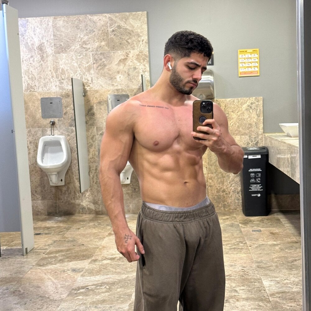 Thiago_moretti Chatroom