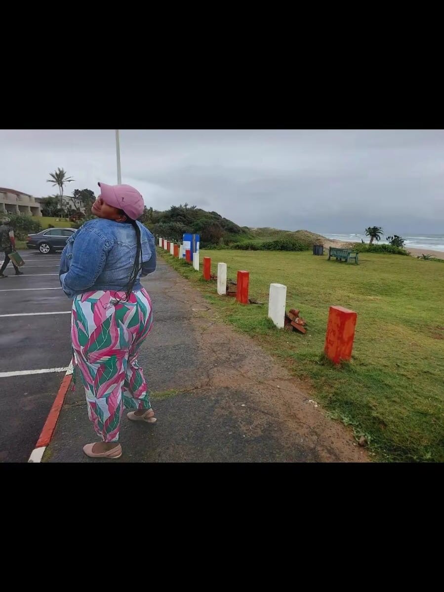 ThickLeeyanaXX Chatroom