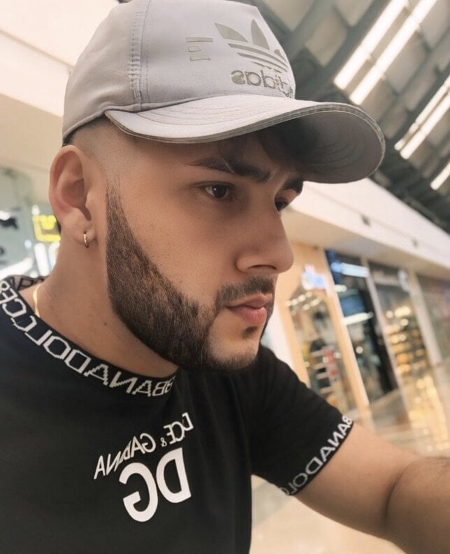 Thyler_and_valerio Chatroom