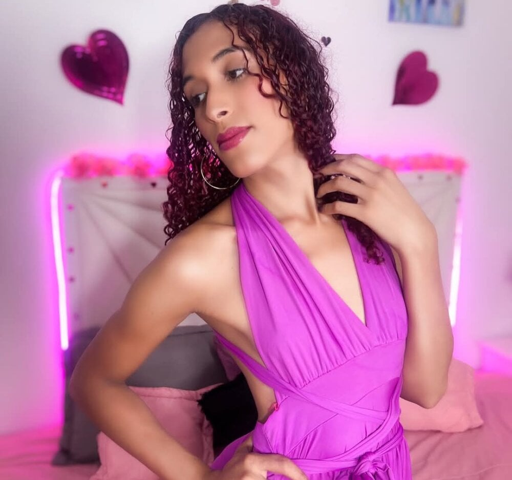 Tiffannydoll99 Chatroom