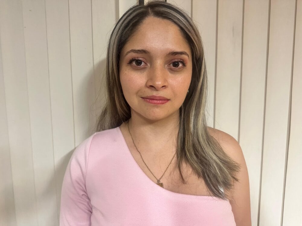 TiffanyHoustton Chatroom