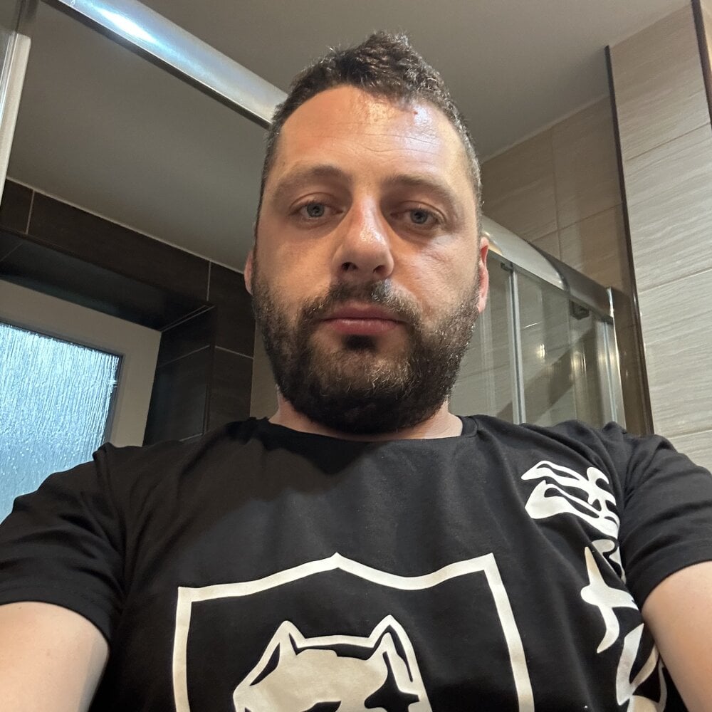 Tominko12123 Chatroom