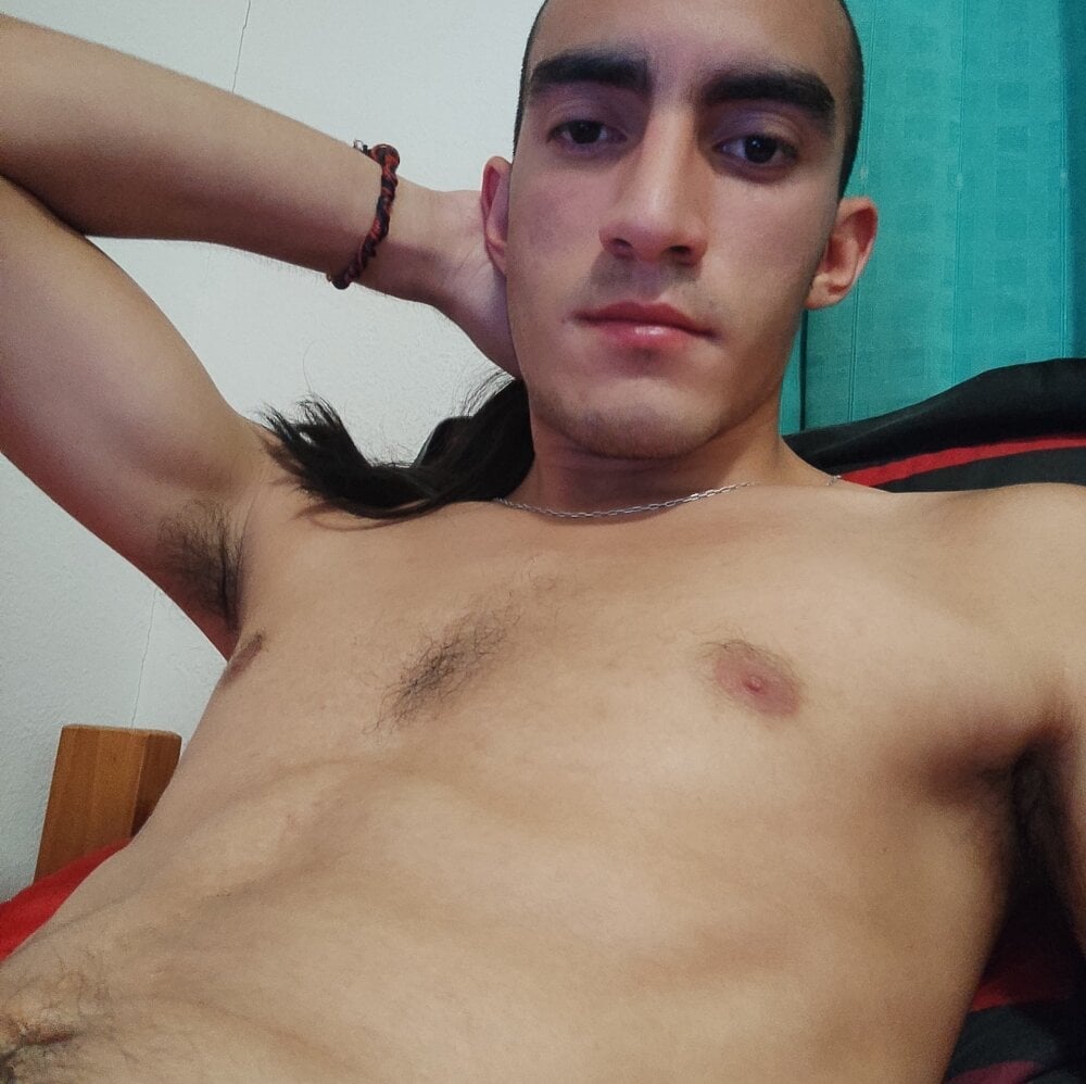 TommyMomentum Chatroom