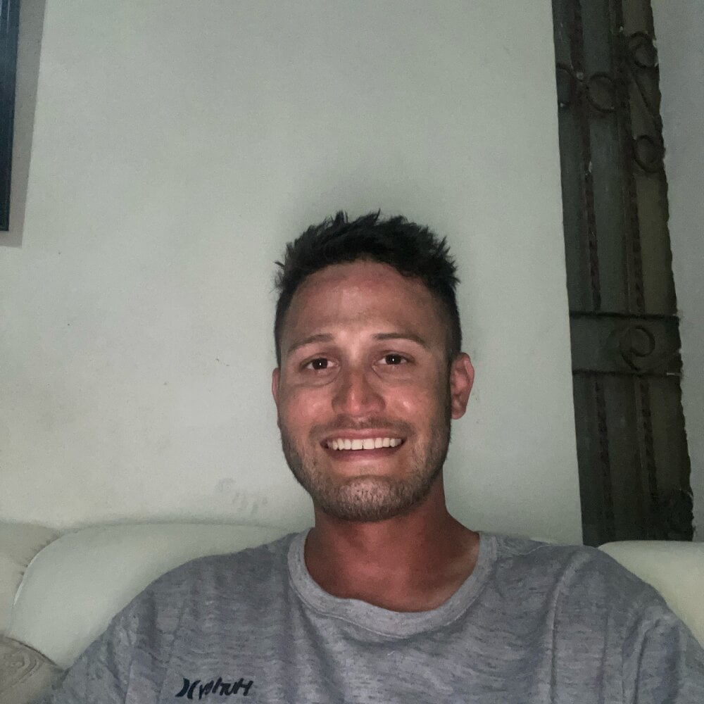 Tonymontana10s Chatroom