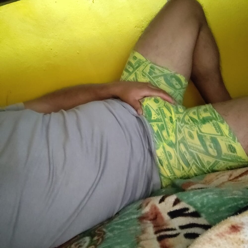 Treymar1587 Chatroom