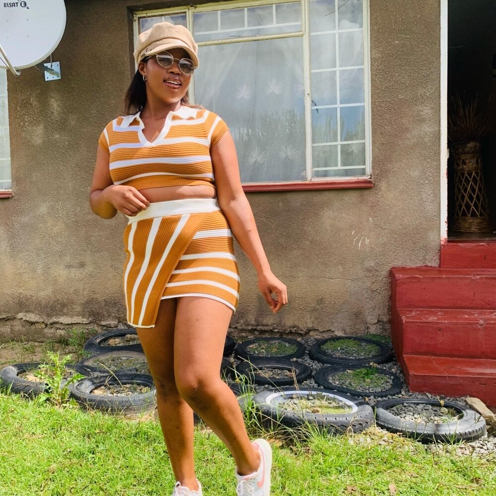 TrippingQueen Chatroom