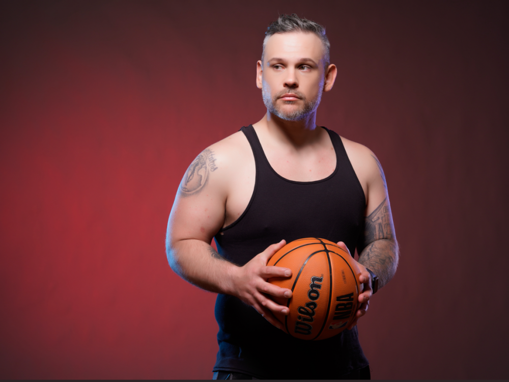 TwoFarty240 Chatroom