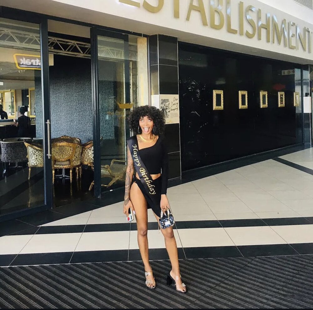 TyraaLee Chatroom
