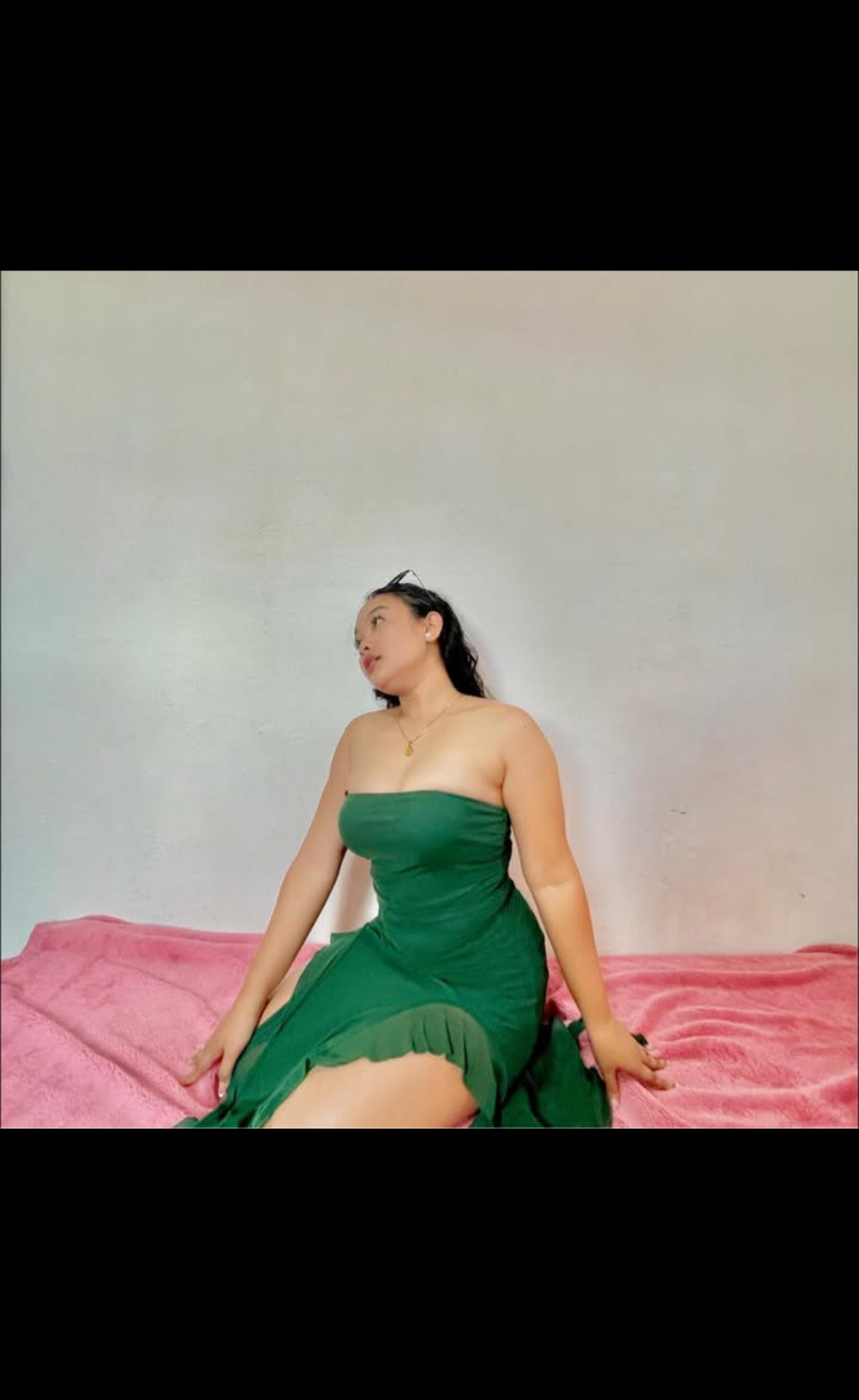 UrFavouriteCravings Chatroom