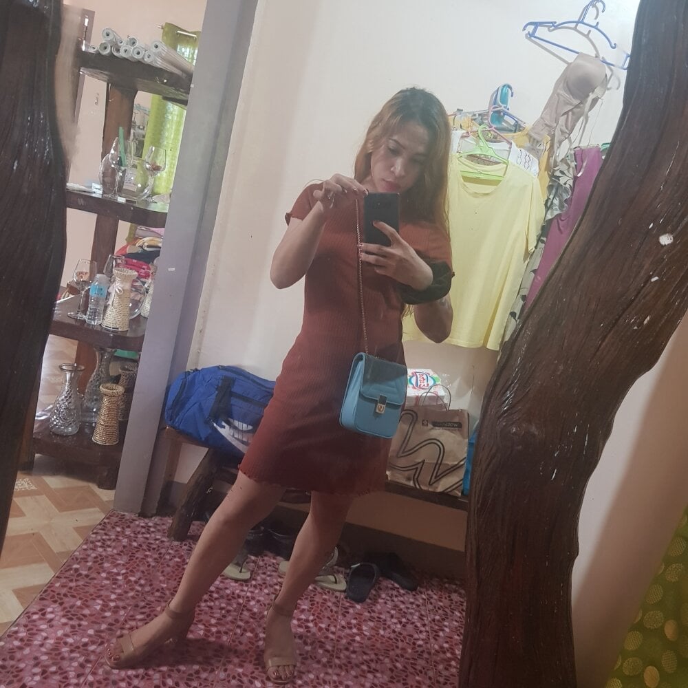 Urlovely_mitchxx Chatroom