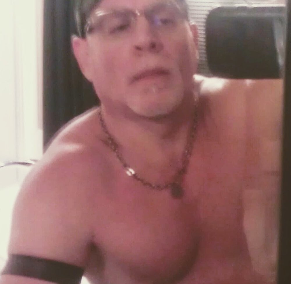 UtteredPutting Chatroom