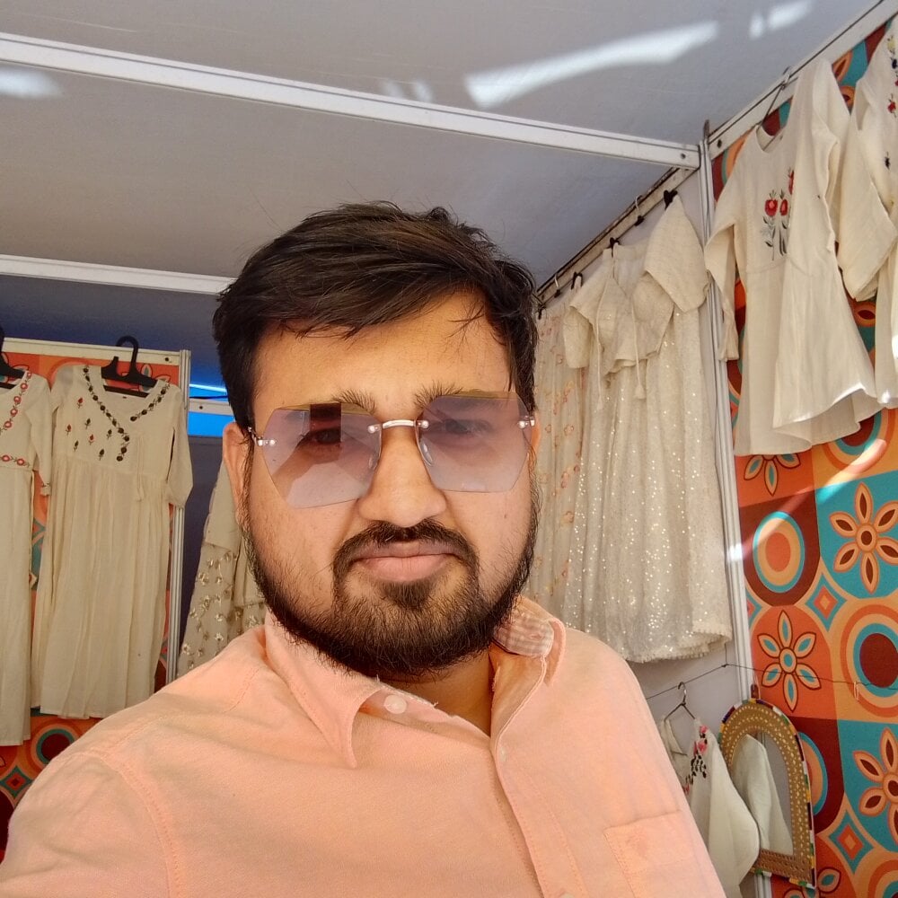 VadodaraBBC Chatroom