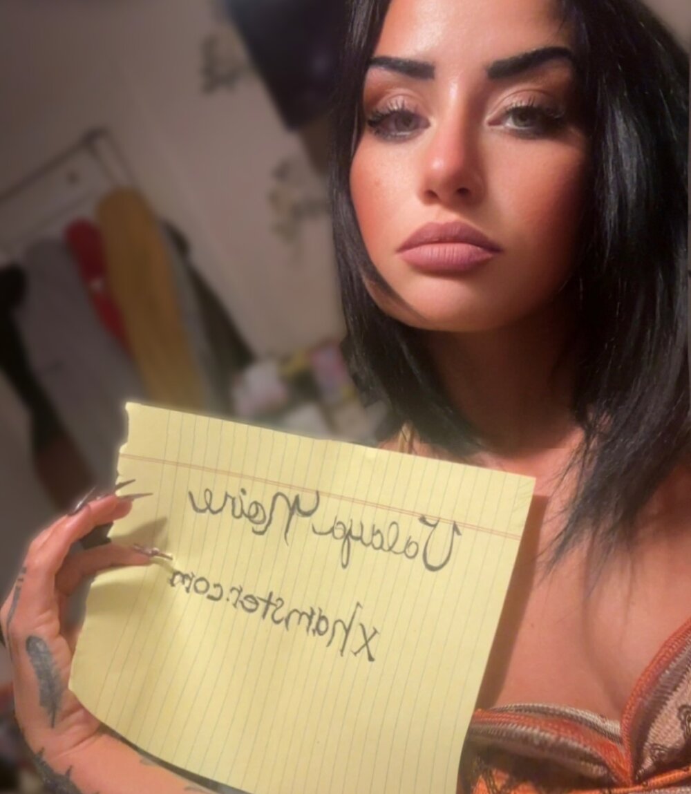 ValayaNoire Chatroom