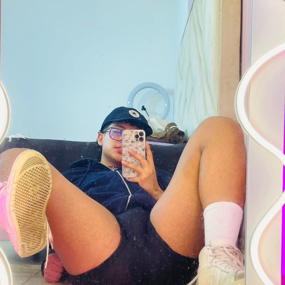 Valentin0_3 Chatroom