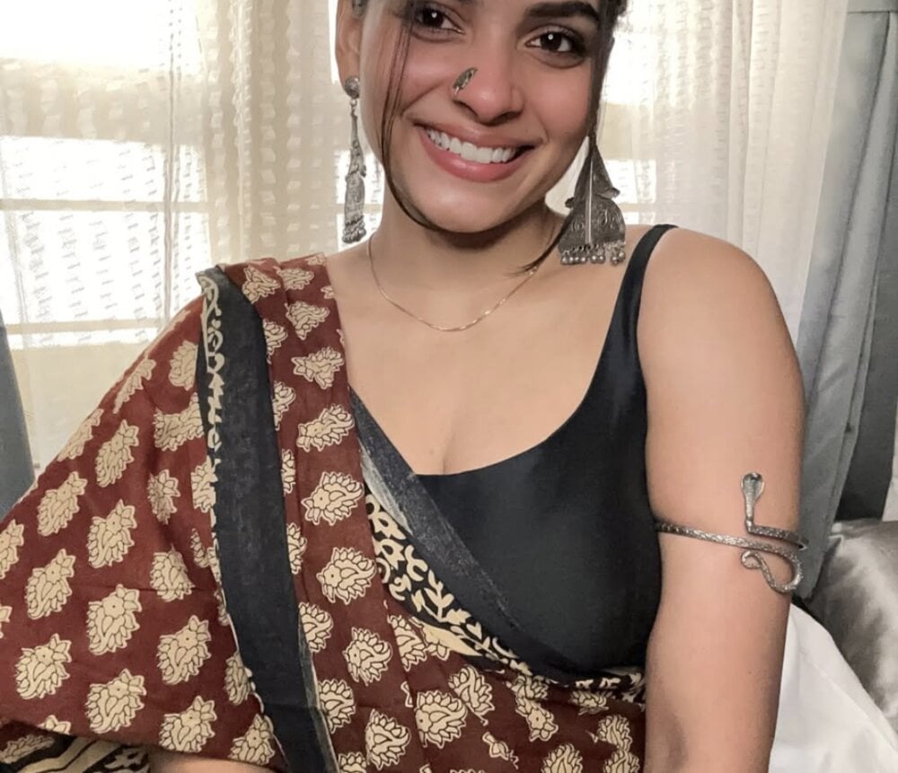 Vedika_Singh0 Chatroom