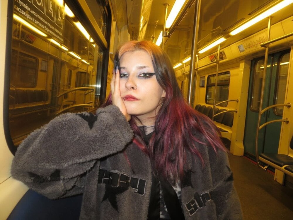 VelvetBlitz Chatroom