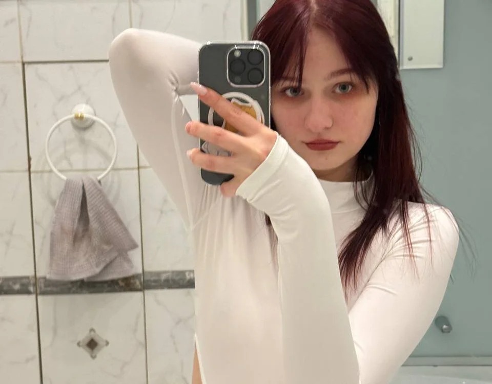 Velvet_Kate Chatroom