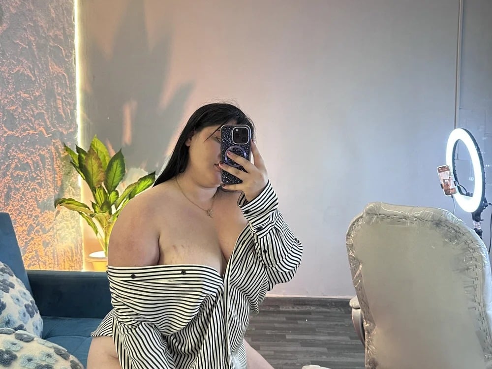 VictoriaRebel Chatroom
