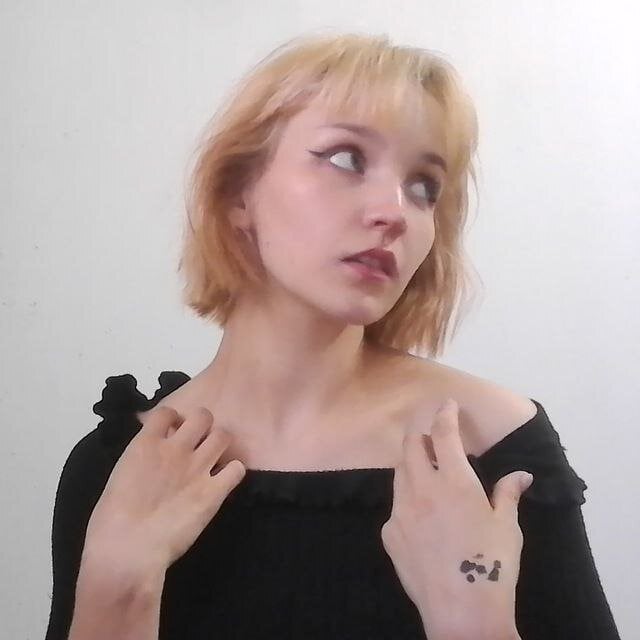 VinnieLaguna Chatroom