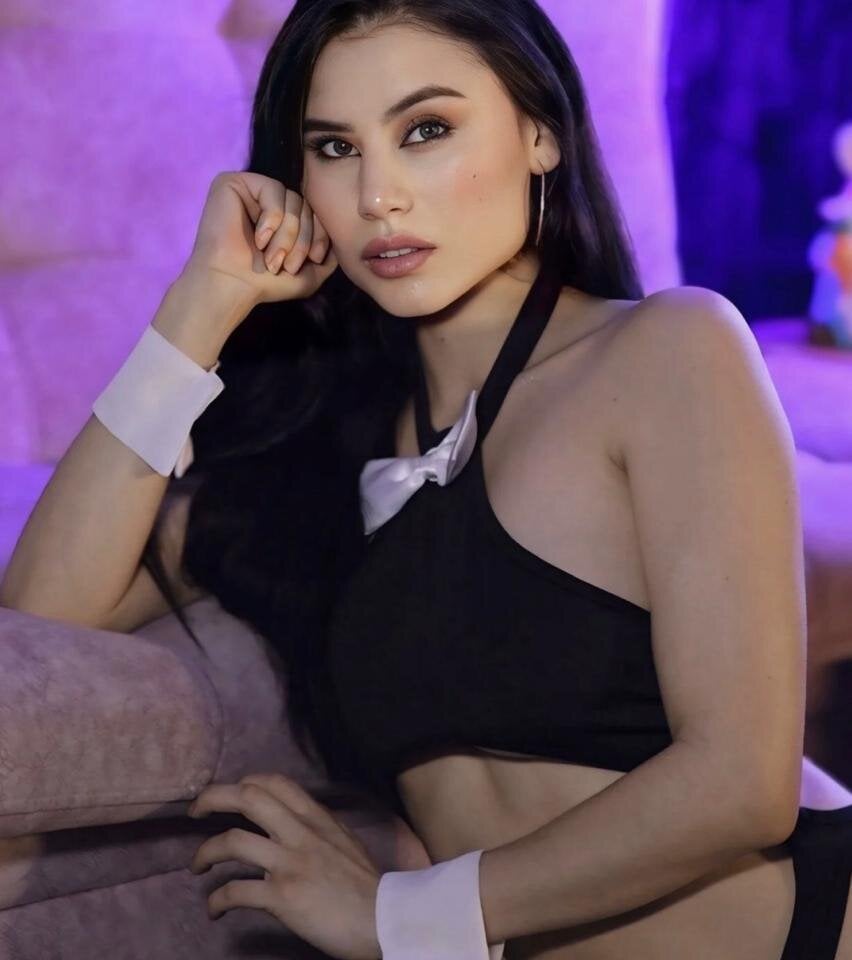 VioletaLorette Chatroom