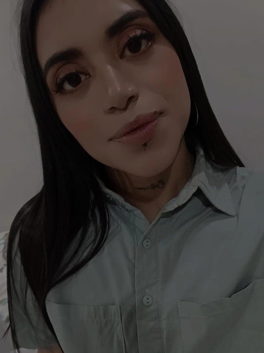 Violett__Rose Chatroom