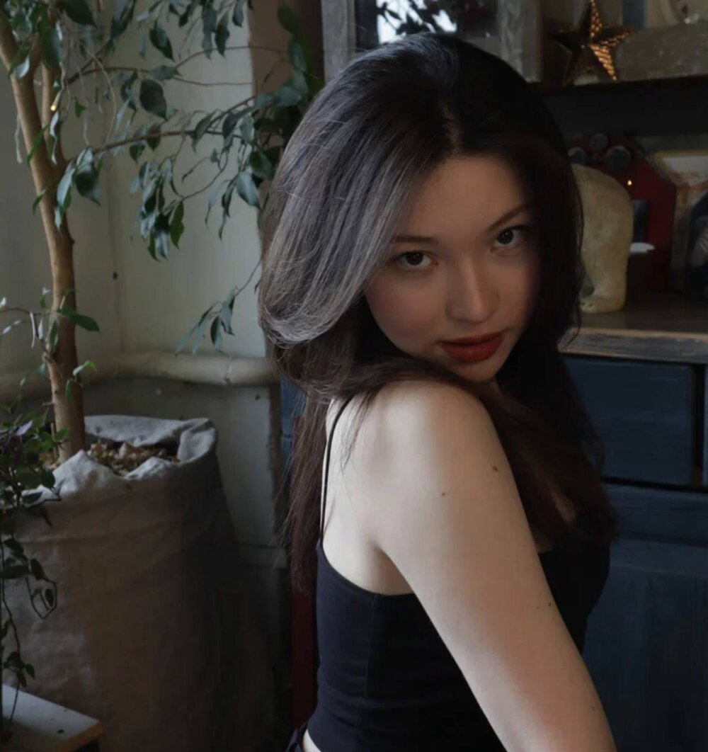 Vivien_Montclair Chatroom