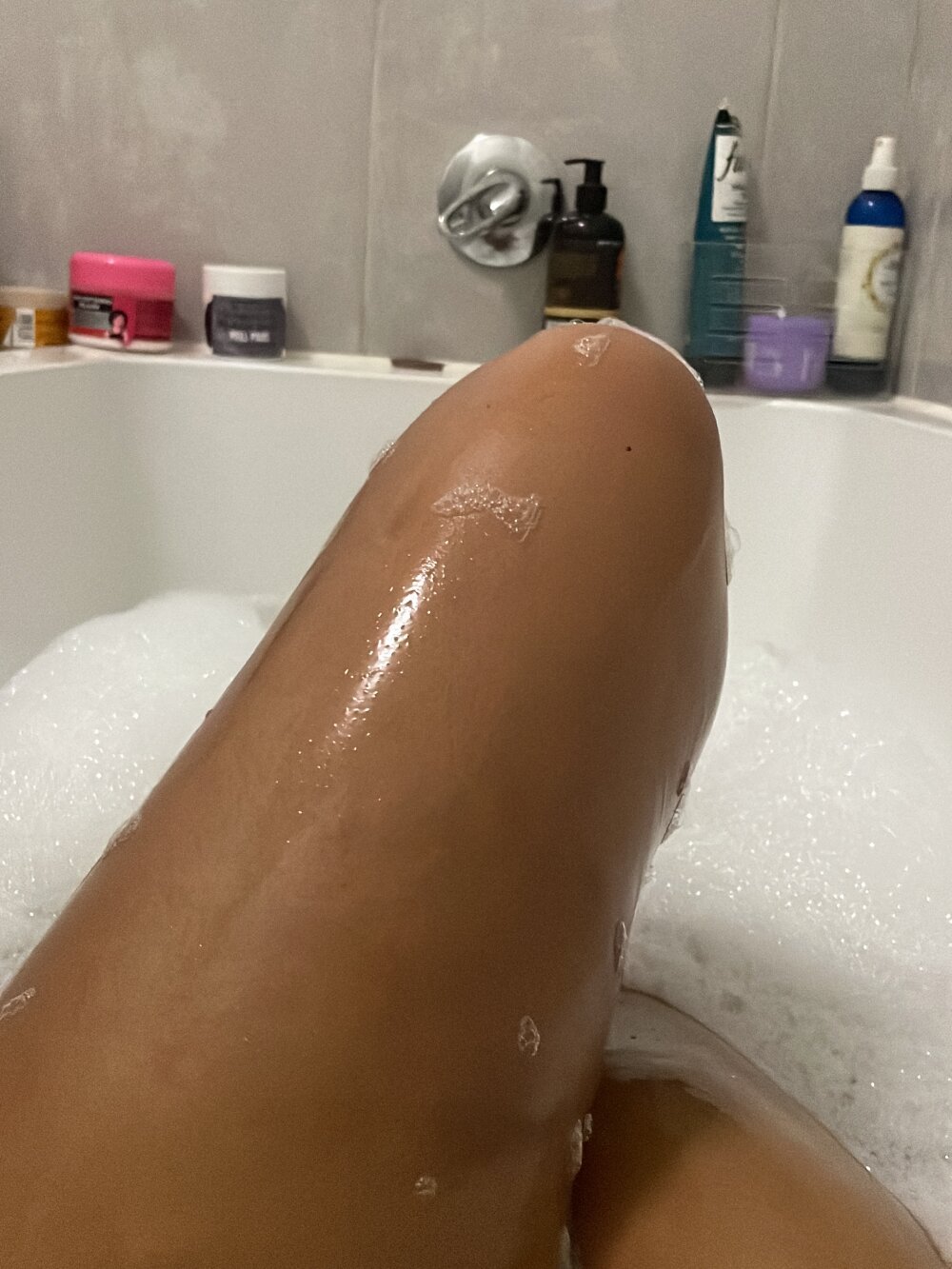 WaterMommy Chatroom