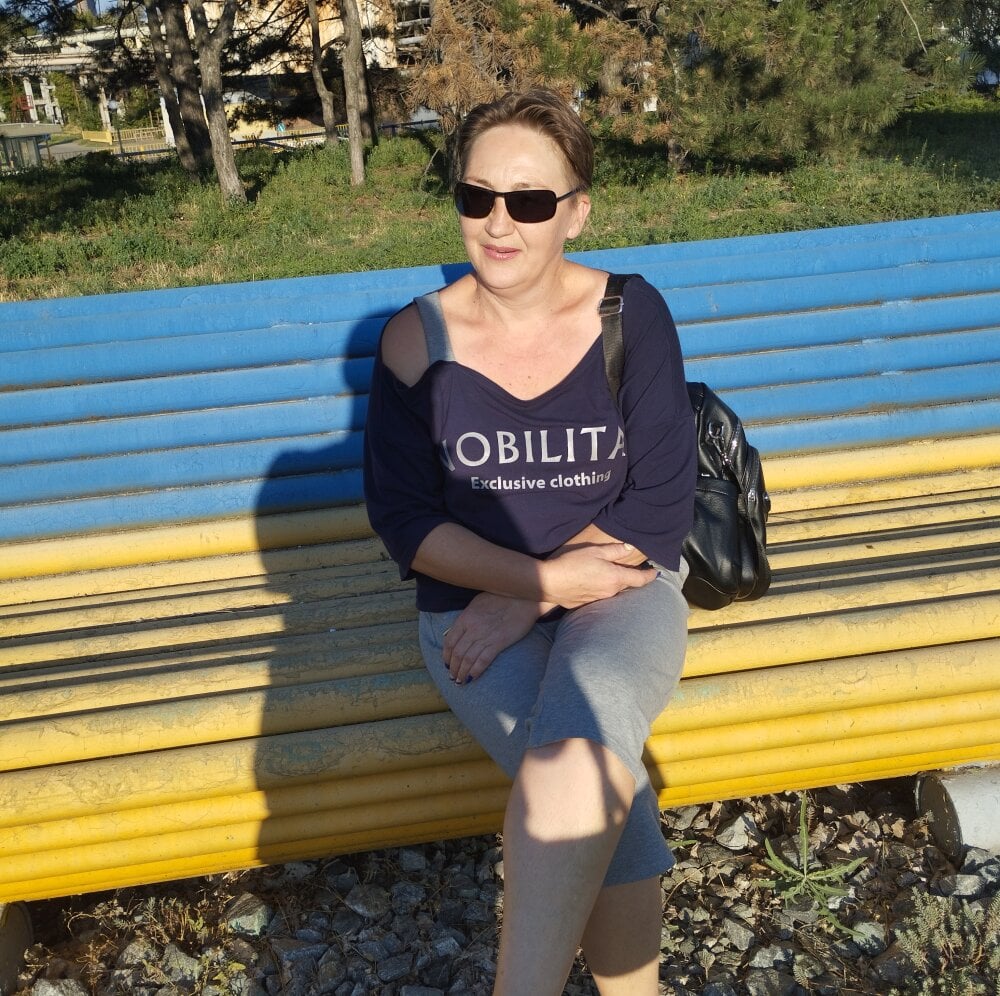 Wendy_Kristi Chatroom
