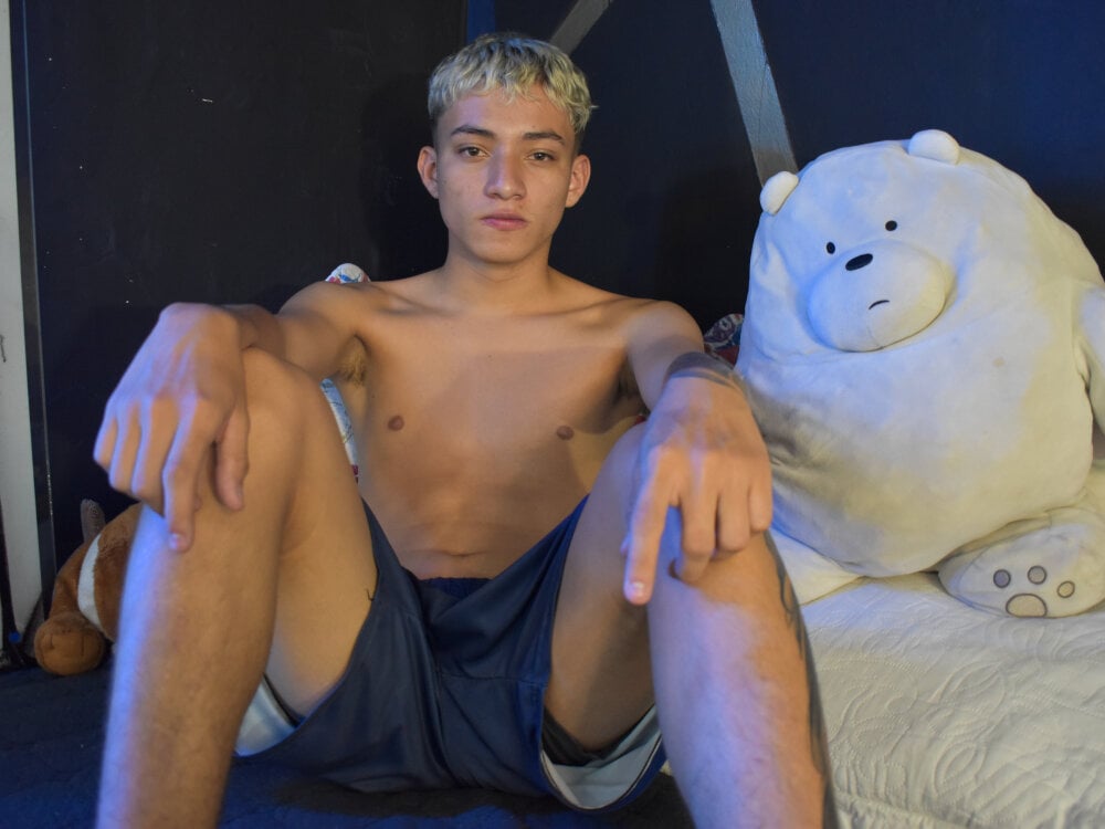 Wesley_Boy Chatroom