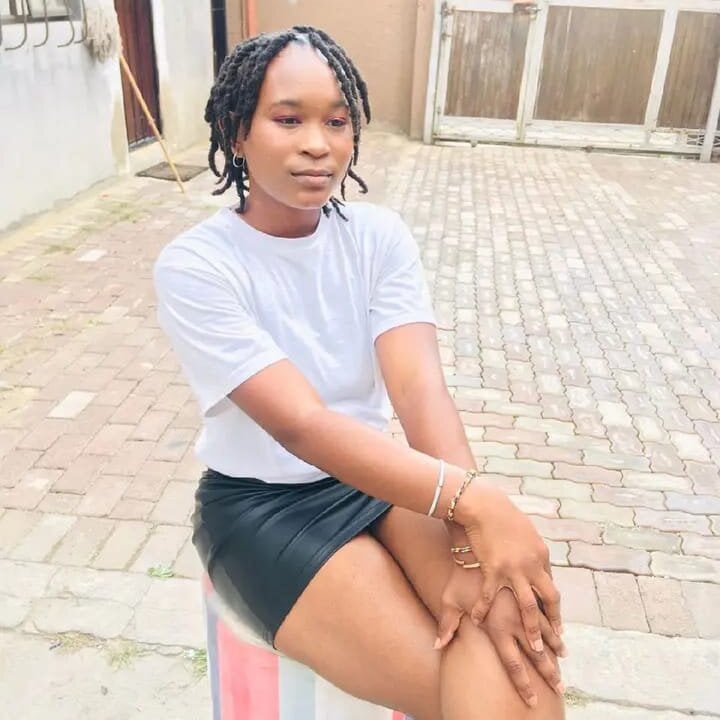 WetJuicieyxx Chatroom