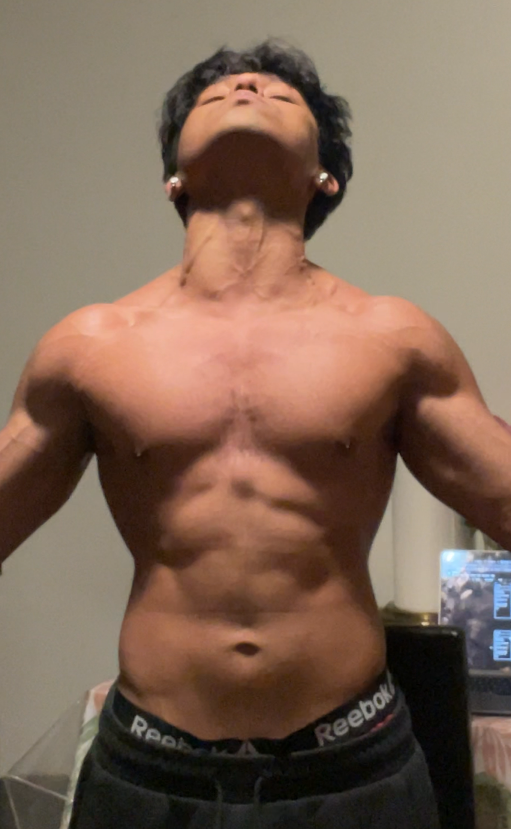 WhangedOmen Chatroom