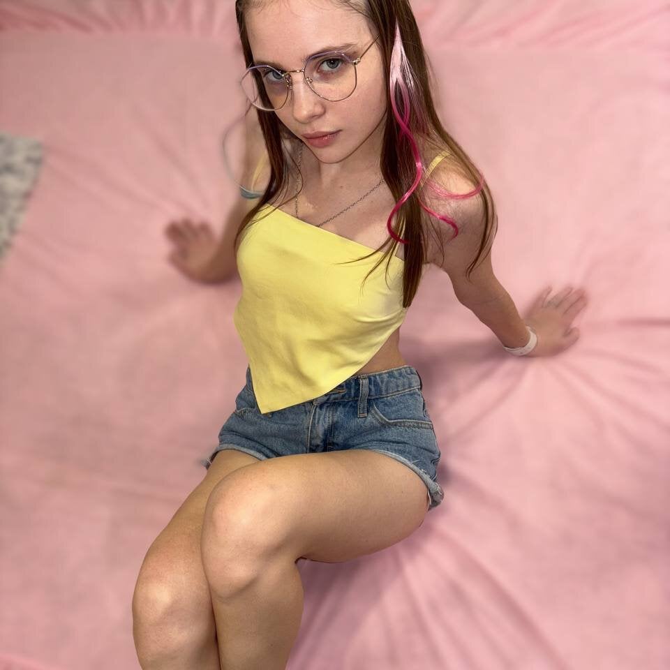 WhiteWingsDoll Chatroom