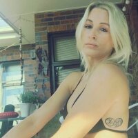 WildBlondCat Chatroom